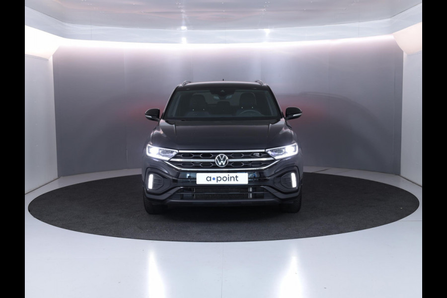 Volkswagen T-Roc 1.5 TSI R-Line 150 pk Automaat (DSG) | Verlengde garantie | Navigatie | Trekhaak (afneembaar) | Parkeersensoren (Park assist) | Achteruitrijcamera | R-Line |