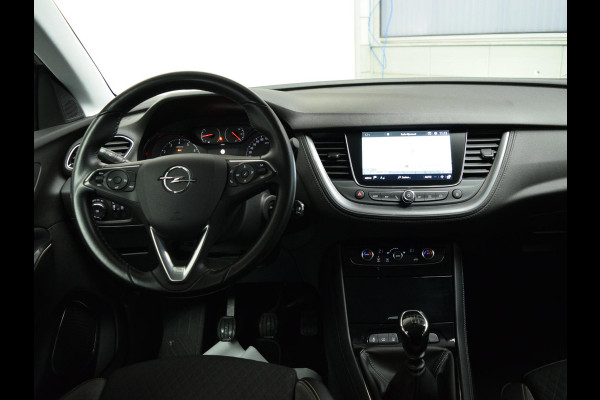 Opel Grandland X 1.2 Turbo Business + 130 PK | NAVIGATIE & CARPLAY | ACHTERUITRIJCAMERA MET SENSOREN | E.C.C. | SIDE STEPS | 19" L.M.V. MET ALL SEASON BANDEN |
