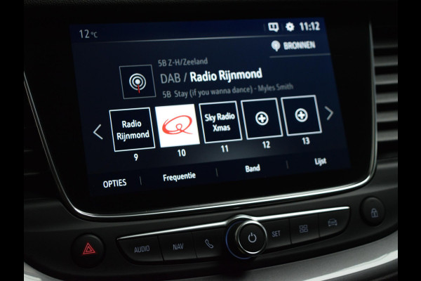 Opel Grandland X 1.2 Turbo Business + 130 PK | NAVIGATIE & CARPLAY | ACHTERUITRIJCAMERA MET SENSOREN | E.C.C. | SIDE STEPS | 19" L.M.V. MET ALL SEASON BANDEN |