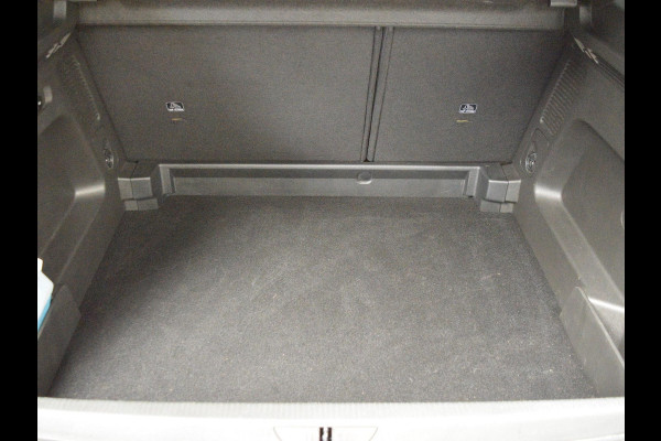 Opel Grandland X 1.2 Turbo Business + 130 PK | NAVIGATIE & CARPLAY | ACHTERUITRIJCAMERA MET SENSOREN | E.C.C. | SIDE STEPS | 19" L.M.V. MET ALL SEASON BANDEN |