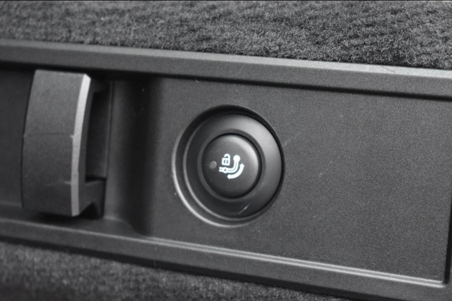 BMW 3 Serie Touring 318i High Executive Sport Line | TREKHAAK | APPLE CARPLAY | NAP | DEALER ONDERHOUDEN | ANDROID AUTO