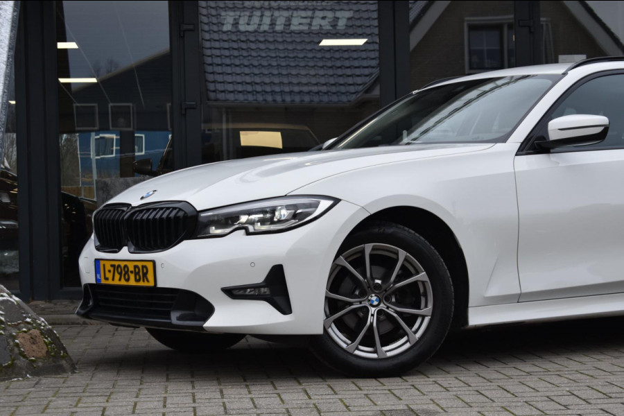 BMW 3 Serie Touring 318i High Executive Sport Line | TREKHAAK | APPLE CARPLAY | NAP | DEALER ONDERHOUDEN | ANDROID AUTO