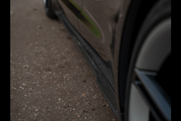 Porsche Taycan Turbo S 93 kWh | SportDesign Carbon | Burmester | Keramisch | PDCC Sport | Porsche Approved 12-2026