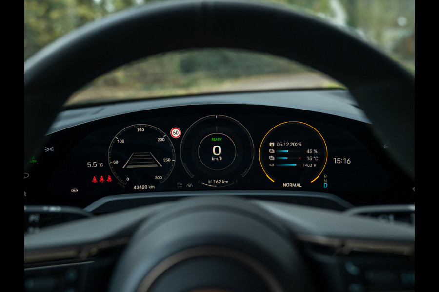 Porsche Taycan Turbo S 93 kWh | SportDesign Carbon | Burmester | Keramisch | PDCC Sport | Porsche Approved 12-2026