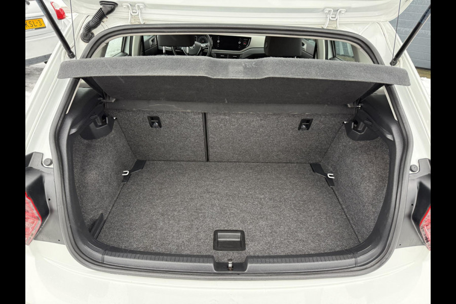 Volkswagen Polo 1.0 TSI Comfortline 2e Eigenaar,Distributie Recent Vervangen,Dealer Onderhouden,Navi,Airco,Cruise,Apple Carplay,N.A.P,LED,Bj 11-2018,Apk tot 11-2027