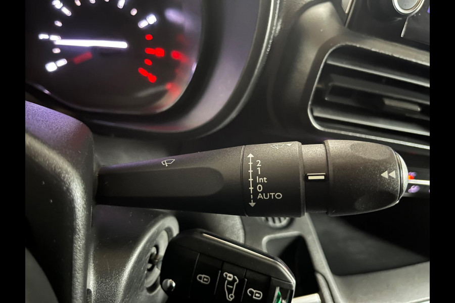 Toyota PROACE CITY L2H1 130PK 1.5 D-4D euro6 Live Long, Airco, Trekhaak 1200KG, Navigatie, Grijs Metallic, RIJKLAARPRIJS!