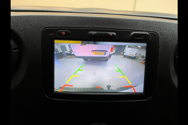 Renault Master T35 2.3 dCi 170PK euro6 L3H2 3Persoons Airco, Navigatie, Omvormer V230, Luchtvering, Trekhaak, RIJKLAARPRIJS!