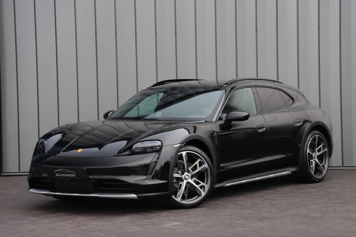 Porsche Taycan Cross Turismo 4 93 kWh | 476PK | Luchtvering (PASM) | Keyless-go | Sport-chrono | Bose | Hefsysteem vooras | Stuurwielverw. | 2022.