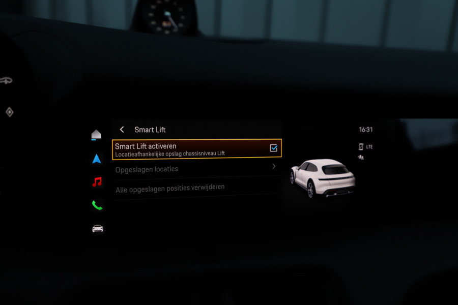 Porsche Taycan Cross Turismo 4 93 kWh | 476PK | Luchtvering (PASM) | Keyless-go | Sport-chrono | Bose | Hefsysteem vooras | Stuurwielverw. | 2022.