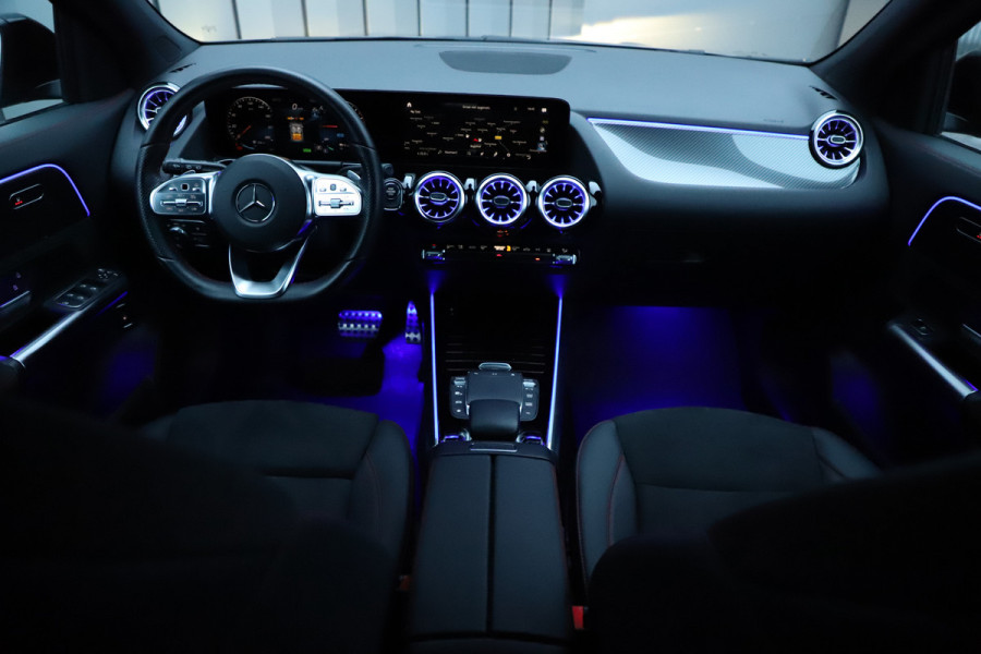 Mercedes-Benz GLA 250e AMG | 218PK | Sfeerverlichting | Led | Stoelverwarming | Standkachel | Widescreen | Carplay | Clima | 2022.