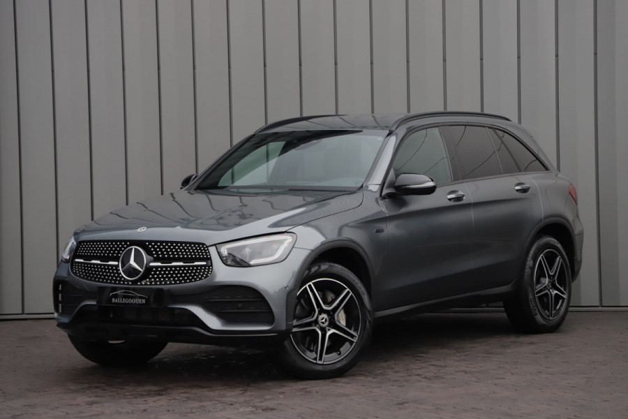 Mercedes-Benz GLC 300e AMG 4-Matic | 320PK | Head-up | Keyless-go | Sfeerverlichting | Multibeam | Stuurwielverw. | Air-balance | 2020.