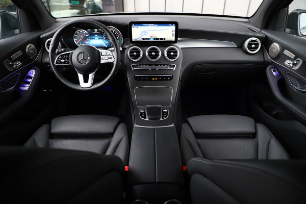 Mercedes-Benz GLC 300e AMG 4-Matic | 320PK | Head-up | Keyless-go | Sfeerverlichting | Multibeam | Stuurwielverw. | Air-balance | 2020.