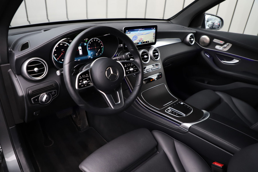 Mercedes-Benz GLC 300e AMG 4-Matic | 320PK | Head-up | Keyless-go | Sfeerverlichting | Multibeam | Stuurwielverw. | Air-balance | 2020.