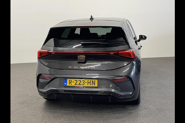 CUPRA Born Business Plus 62 kWh Navigatie Apple Carplay/Android Auto Camera Parkeersensoren Adaptive Cruise Control Stuurverwarming Full Led Climate Control
