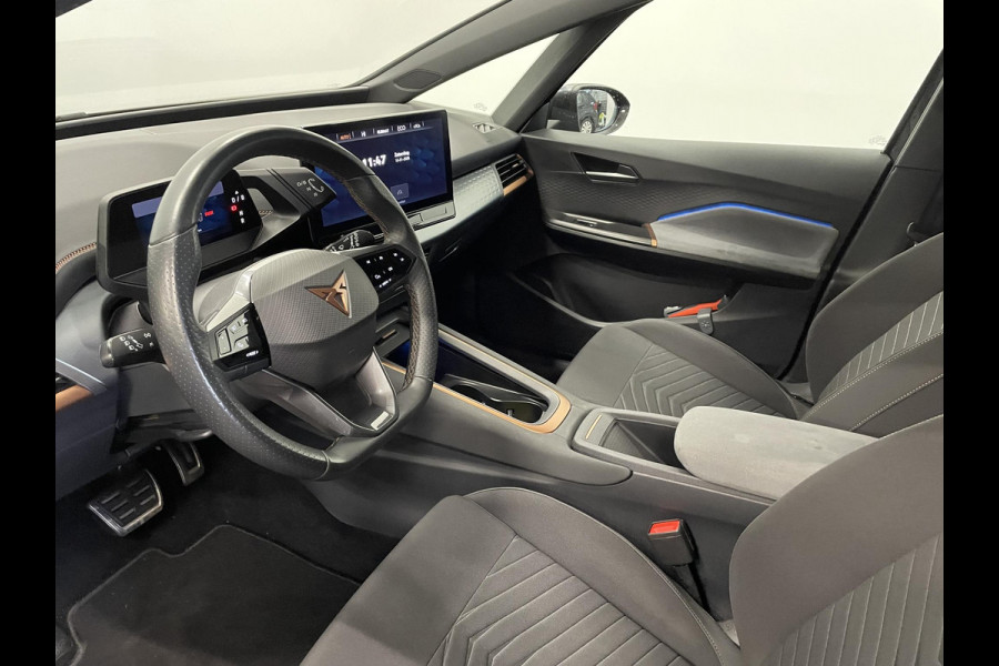 CUPRA Born Business Plus 62 kWh Navigatie Apple Carplay/Android Auto Camera Parkeersensoren Adaptive Cruise Control Stuurverwarming Full Led Climate Control