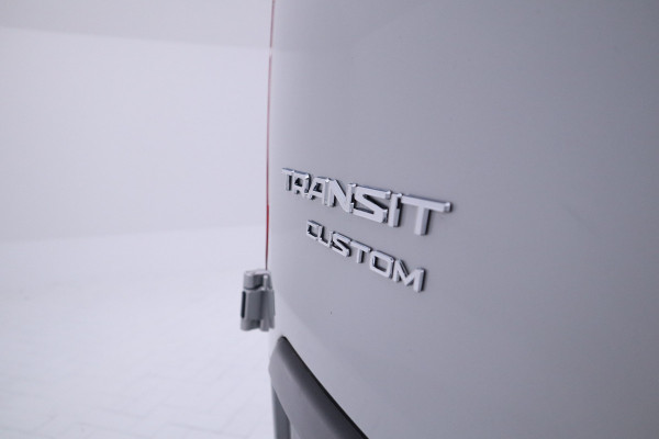 Ford Transit Custom 340 2.0 TDCI L2H2 Limited 130Pk, Navigatie, Airco