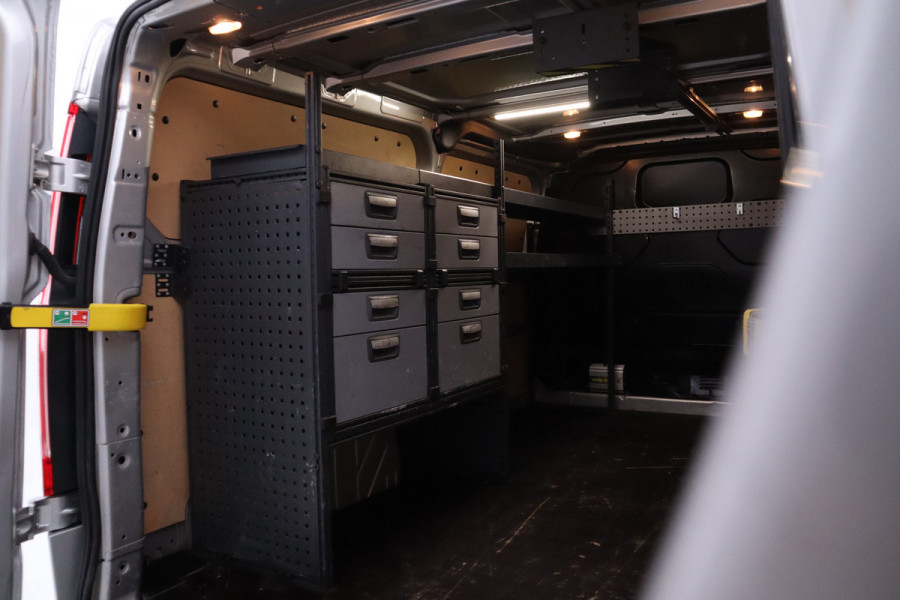 Ford Transit Custom 340 2.0 TDCI L2H2 Limited 130Pk, Navigatie, Airco