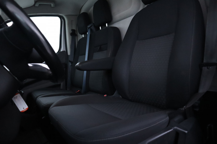 Ford Transit Custom 340 2.0 TDCI L2H2 Limited 130Pk, Navigatie, Airco