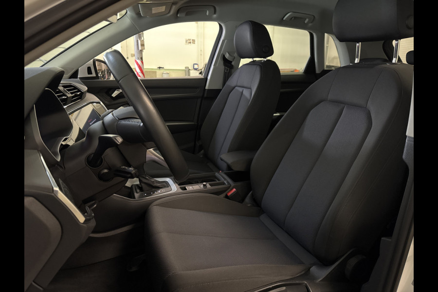 Audi Q3 45 TFSIe 245PK S-TRONIC S-LINE HYBRID CARPLAY/PDC/VIRTUAL