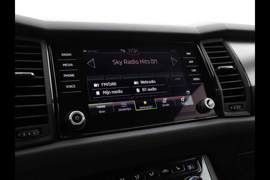 Škoda Kodiaq 1.5 TSI Sportline Virtual Carplay Trekhaak Stoel+Stuurverw. Business