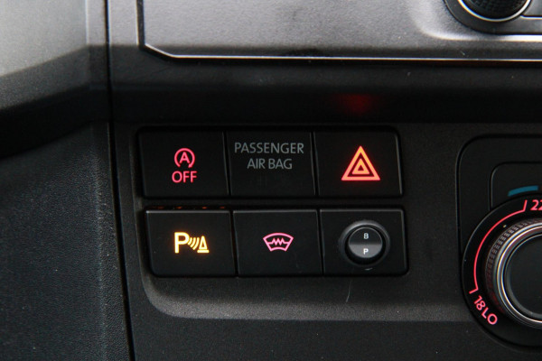 Volkswagen Transporter 2.0 TDI 114PK L1H1 Highline / Multi stuur / PDC 2x / Klep / Cruise