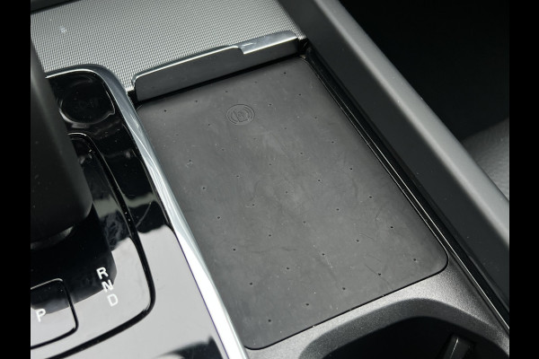 Volvo XC60 B4 Plus Dark | Trekhaak | Camera | Memory