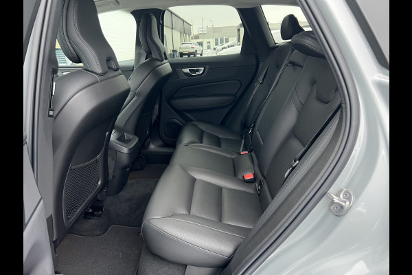 Volvo XC60 B4 Plus Dark | Trekhaak | Camera | Memory