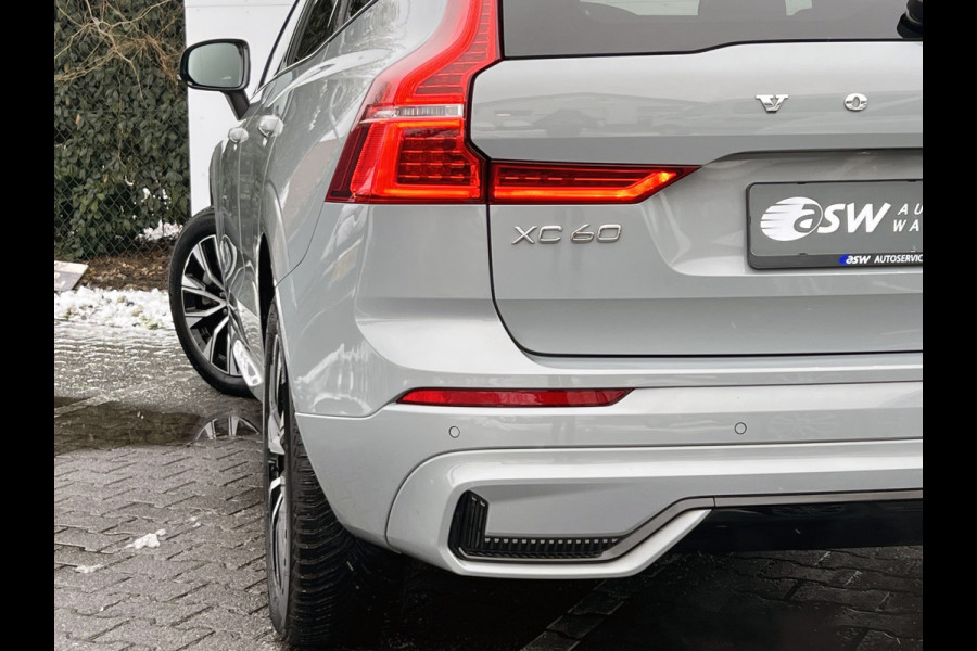 Volvo XC60 B4 Plus Dark | Trekhaak | Camera | Memory