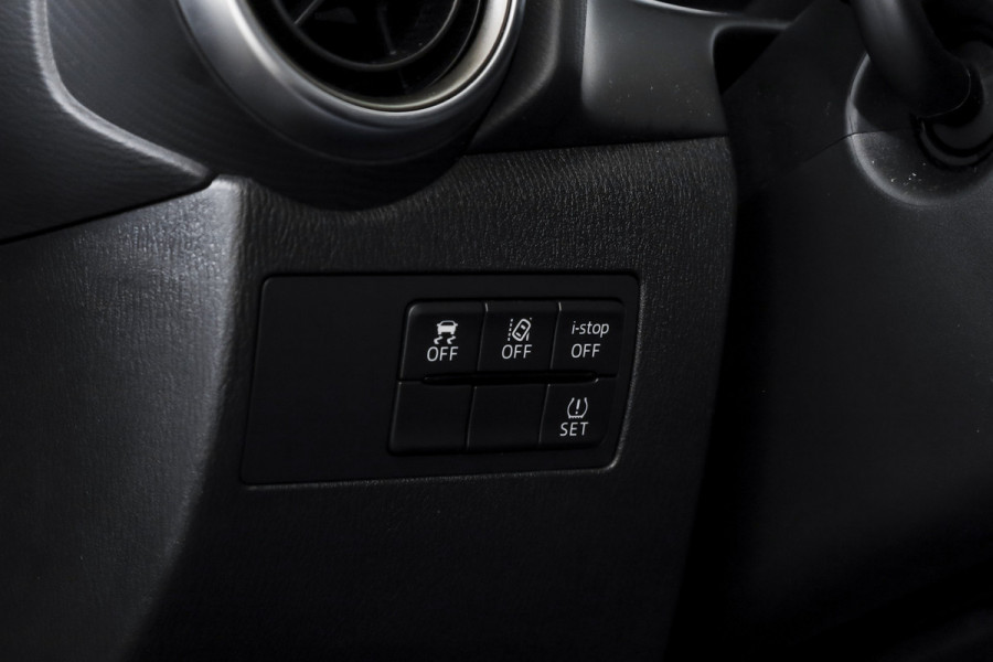 Mazda 2 1.5 Skyactiv-G 90 PK Luxury Orig. NL | Cruise | Stoel-+Stuurverw. | PDC | App. Connect | ECC | LM 16" |