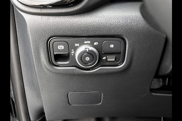 Mercedes-Benz Vito 119 CDI L3 Dubbele Cabine *Edition* DC Leder/alcantara 2x Schuifdeur Multibeam-Led Trekhaak Achteruitrijcamera Betimmering