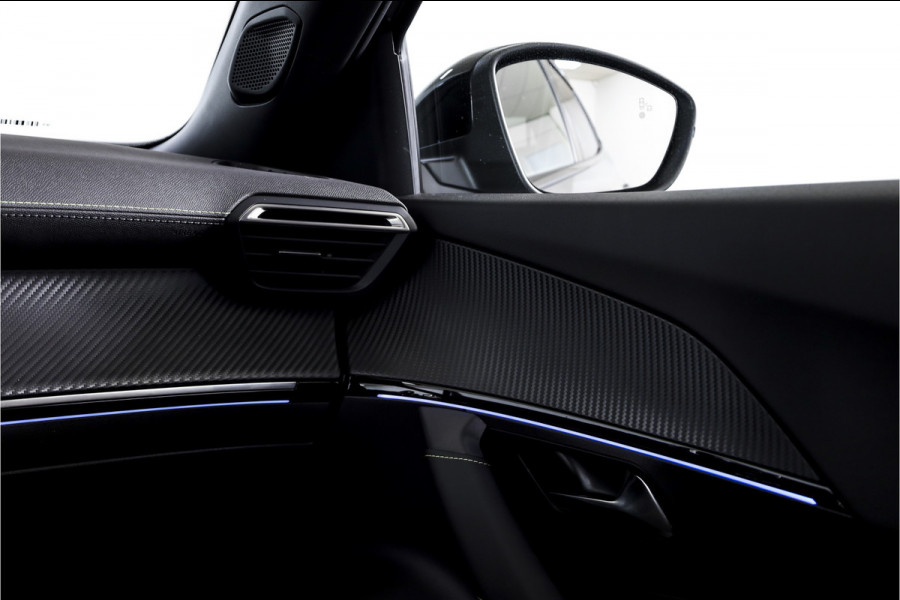 Peugeot 2008 1.2 Hybrid 145 GT - Automaat | Alcantara Pack | Drive Assist Pack | Dig. Cockpit | Adapt. Cruise | Stoelverw. | PDC | Camera | NAV + App. Connect | ECC | DAB | LM 17" | 7665