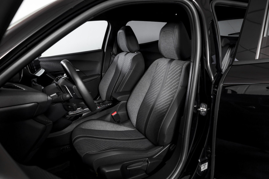 Peugeot 2008 1.2 Hybrid 145 Allure - Automaat | Dig. Cockpit | Adapt. Cruise | Stoelverw. | PDC | Camera | App. Connect | ECC | DAB | LM 17" | 8308