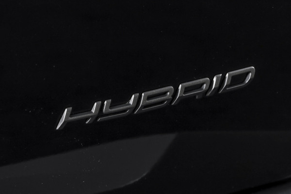 Peugeot 2008 1.2 Hybrid 145 Allure - Automaat | Dig. Cockpit | Adapt. Cruise | Stoelverw. | PDC | Camera | App. Connect | ECC | DAB | LM 17" | 8308