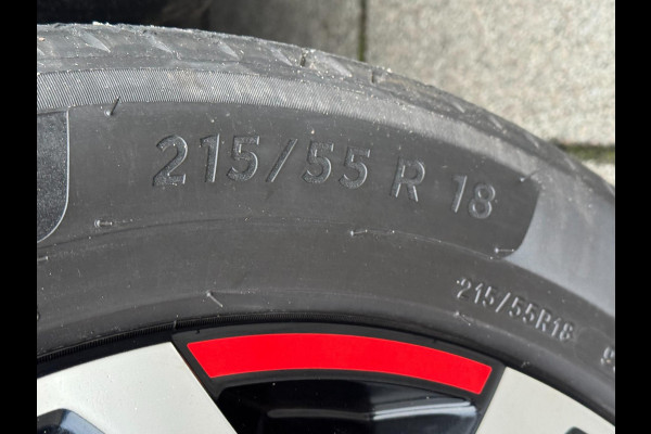 Opel Mokka 1.2 Turbo GS Line Navigatie / Apple CarPlay I Airco I LED I PDC I Sport velgen I 39.000 KM Dealer onderhouden