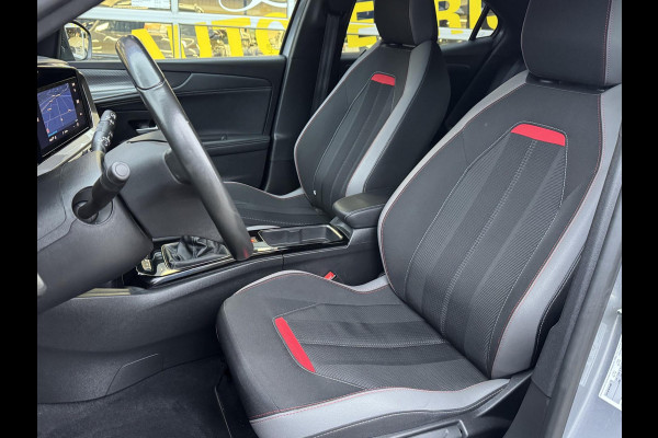 Opel Mokka 1.2 Turbo GS Line Navigatie / Apple CarPlay I Airco I LED I PDC I Sport velgen I 39.000 KM Dealer onderhouden