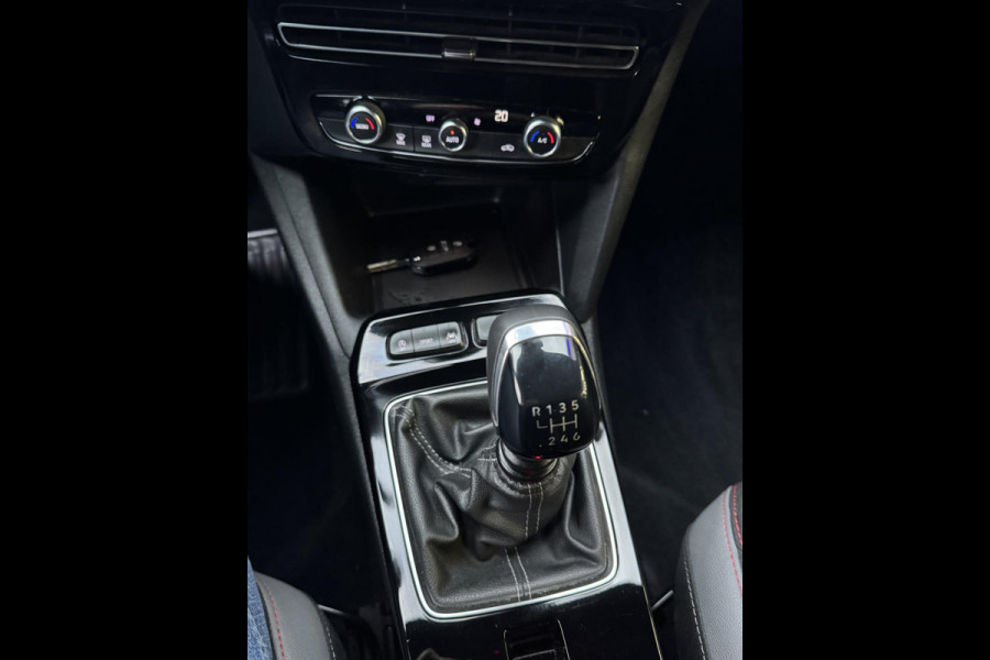 Opel Mokka 1.2 Turbo GS Line Navigatie / Apple CarPlay I Airco I LED I PDC I Sport velgen I 39.000 KM Dealer onderhouden