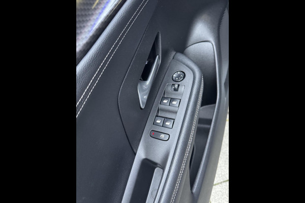 Opel Mokka 1.2 Turbo GS Line Navigatie / Apple CarPlay I Airco I LED I PDC I Sport velgen I 39.000 KM Dealer onderhouden