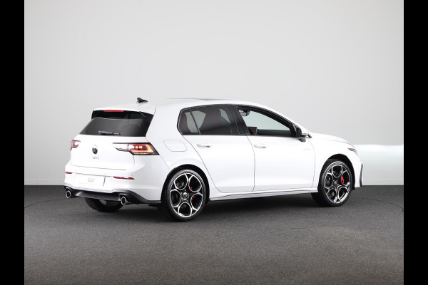 Volkswagen Golf GTI 2.0 195 kW / 265 pk TSI Hatchback 7 versn. DSG | Verlengde garantie | Panoramadak | Head up Display | Harman Kardon |