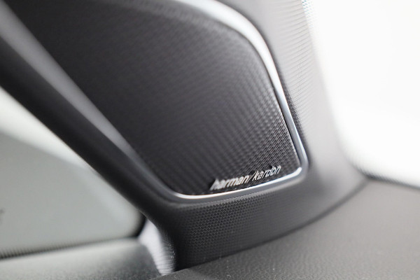 Volkswagen Golf GTI 2.0 195 kW / 265 pk TSI Hatchback 7 versn. DSG | Verlengde garantie | Panoramadak | Head up Display | Harman Kardon |