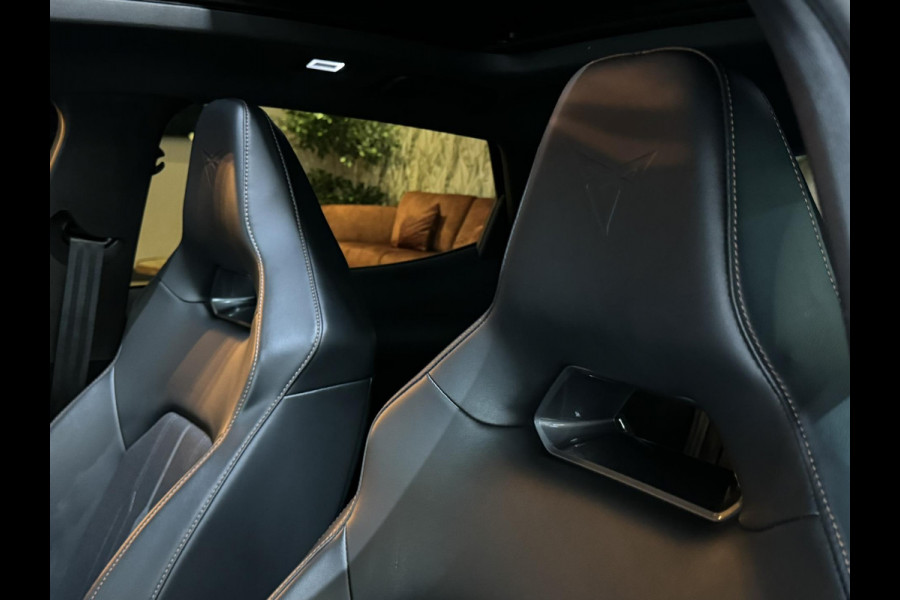 CUPRA Formentor 1.4 e-Hybrid VZ Performance Garantie Pano Camera StuurVW StoelVW Sfeer ACC Clima Navi Lane Led Dab Rijklaar