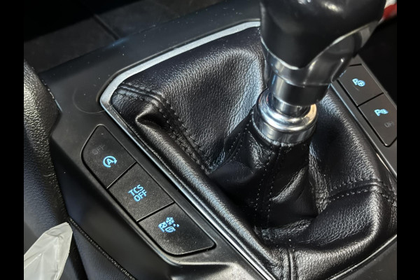 Ford FOCUS Wagon 1.0 EcoBoost Active Business Garantie Carplay Camera StuurVW StoelVW PDC Cruise Clima Navi Led Dab Rijklaar