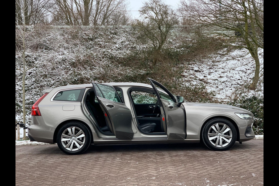 Volvo V60 2.0 D4 Inscription 190PK LEDER FULL 2021 DEALER OH / NETTO EXPORT € 14.950