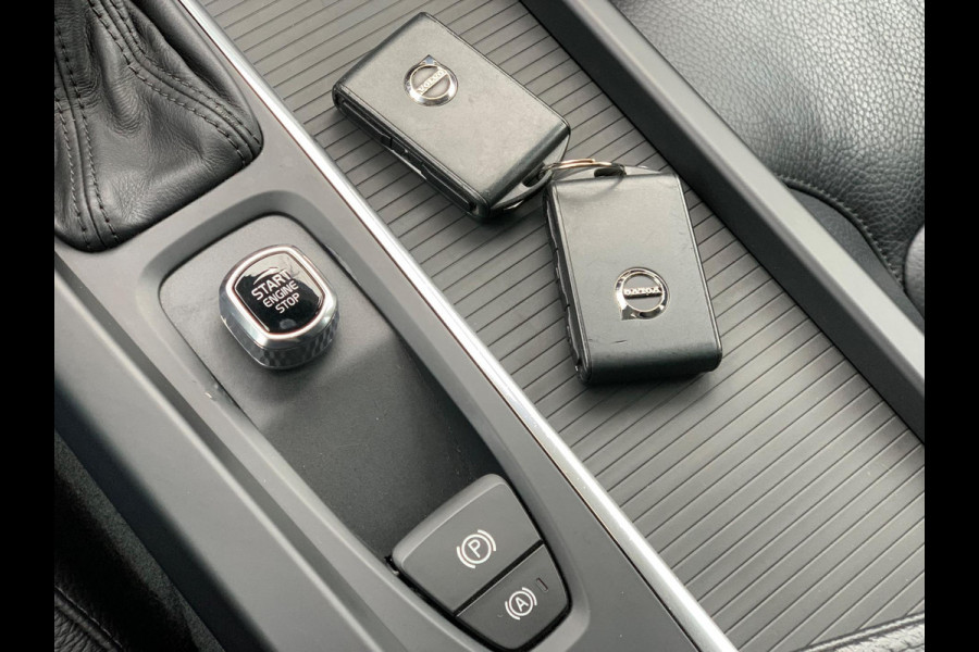 Volvo V60 2.0 D4 Inscription 190PK LEDER FULL 2021 DEALER OH / NETTO EXPORT € 14.950