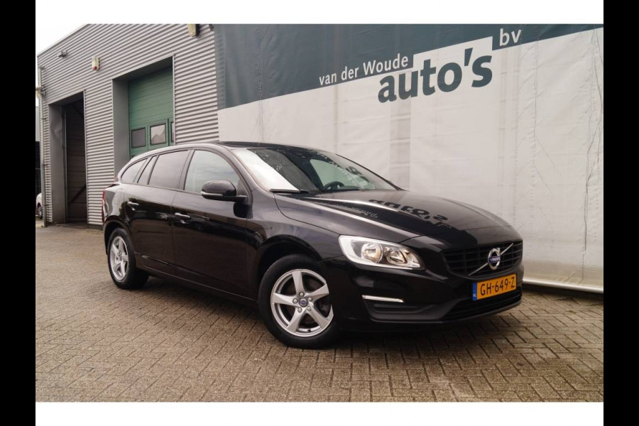 Volvo V60 2.0 D2 120pk Momentum Bns -NAVI-ECC-PDC-