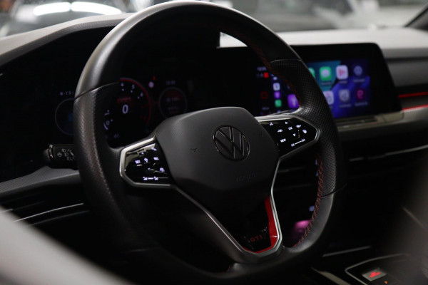 Volkswagen Golf 2.0 TSI GTI NURBURGRING/PANO/H&K/IQ-LIGHT/CAM/VOLL