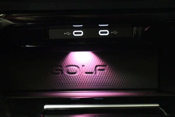 Volkswagen Golf 2.0 TSI GTI NURBURGRING/PANO/H&K/IQ-LIGHT/CAM/VOLL