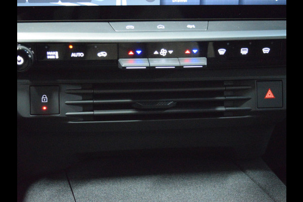 Opel Grandland 1.6 Turbo Plug-in-Hybrid Business Edition SCHUIF- KANTELDAK | LEREN BEKLEDING | CAMERA MET SENSOREN |