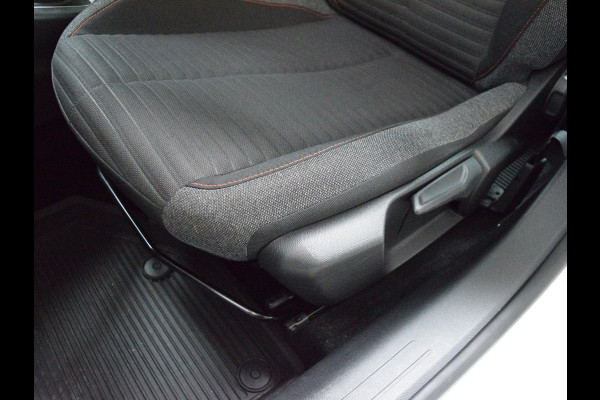 Peugeot 208 1.2 PureTech Active CARPLAY | STOELVERWARMING | AIRCO |