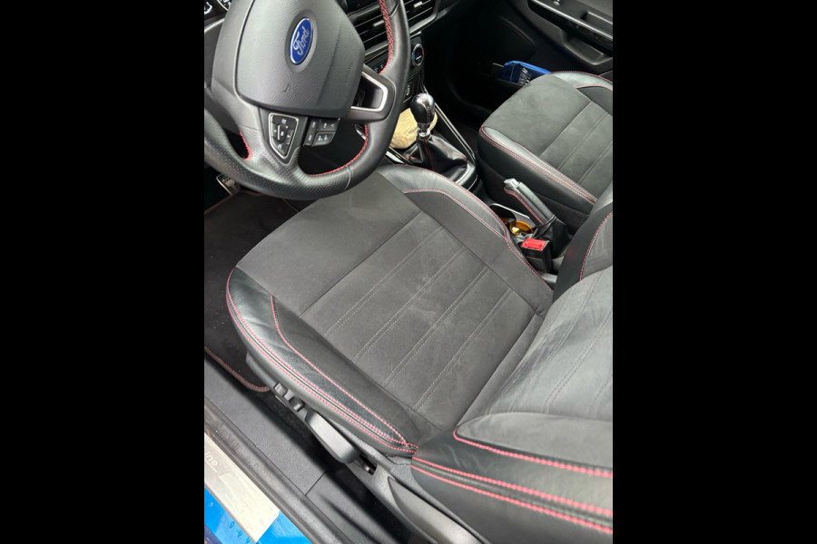 Ford EcoSport 1.0 EcoBoost ST-Line 125pk | Achteruitrijcamera | Stoelverwarming | Dodehoeksensoren | Climate control