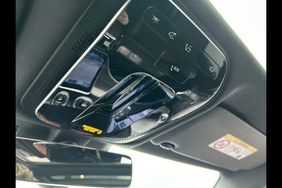 Mercedes-Benz C-Klasse 180 AMG Line | Pano/Dak | Burmester | Leder/Alcantara | Camera